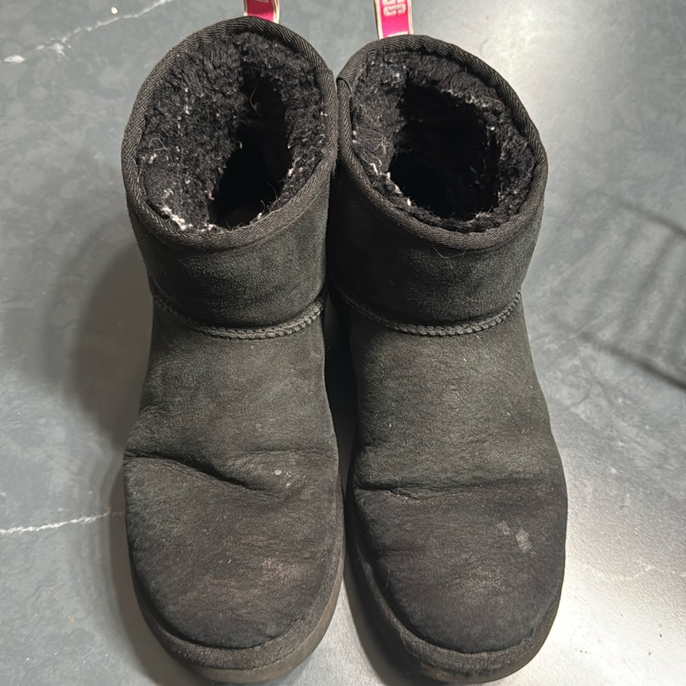 Very well Loved Black UGGS Size 9